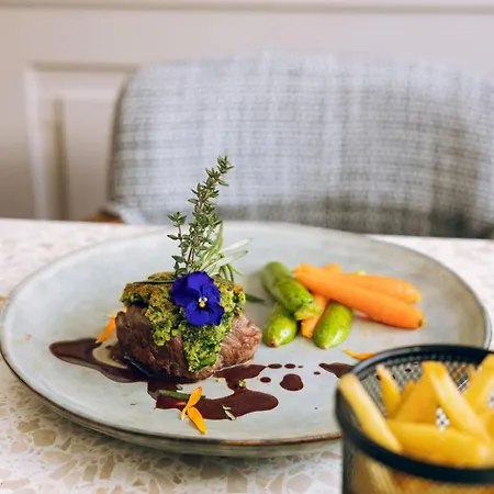 Hotell Valaisia Montana, A Faern Collection 4*