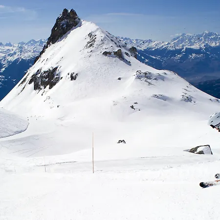 Valaisia Montana, A Faern Collection Hotel