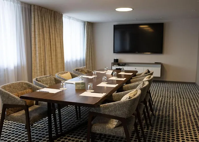 酒店 Valaisia Montana, A Faern Collection 克莱恩 蒙塔纳