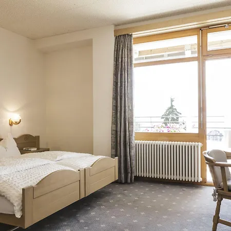 Valaisia Montana, A Faern Collection