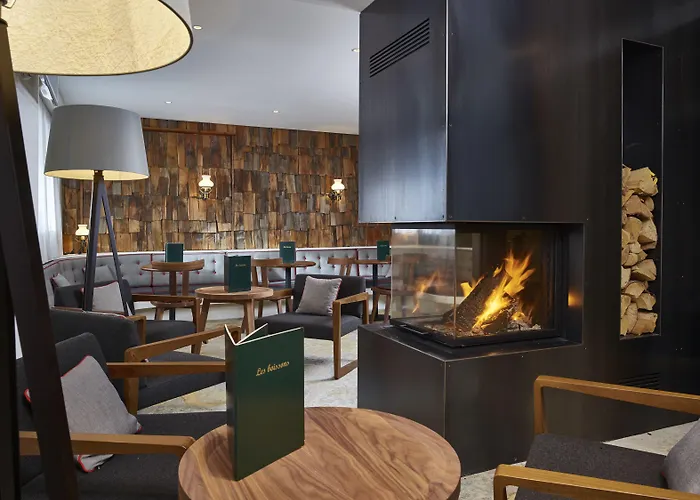 מלון Valaisia Montana, A Faern Collection 4*