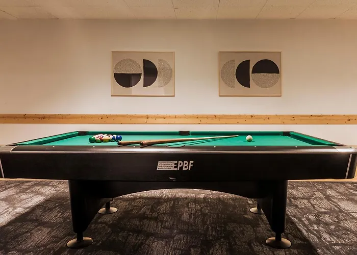 Valaisia Montana, A Faern Collection 4* كرانز مونتانا